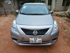 Nissan Versa 1.6 S Sedan 2012 Gray