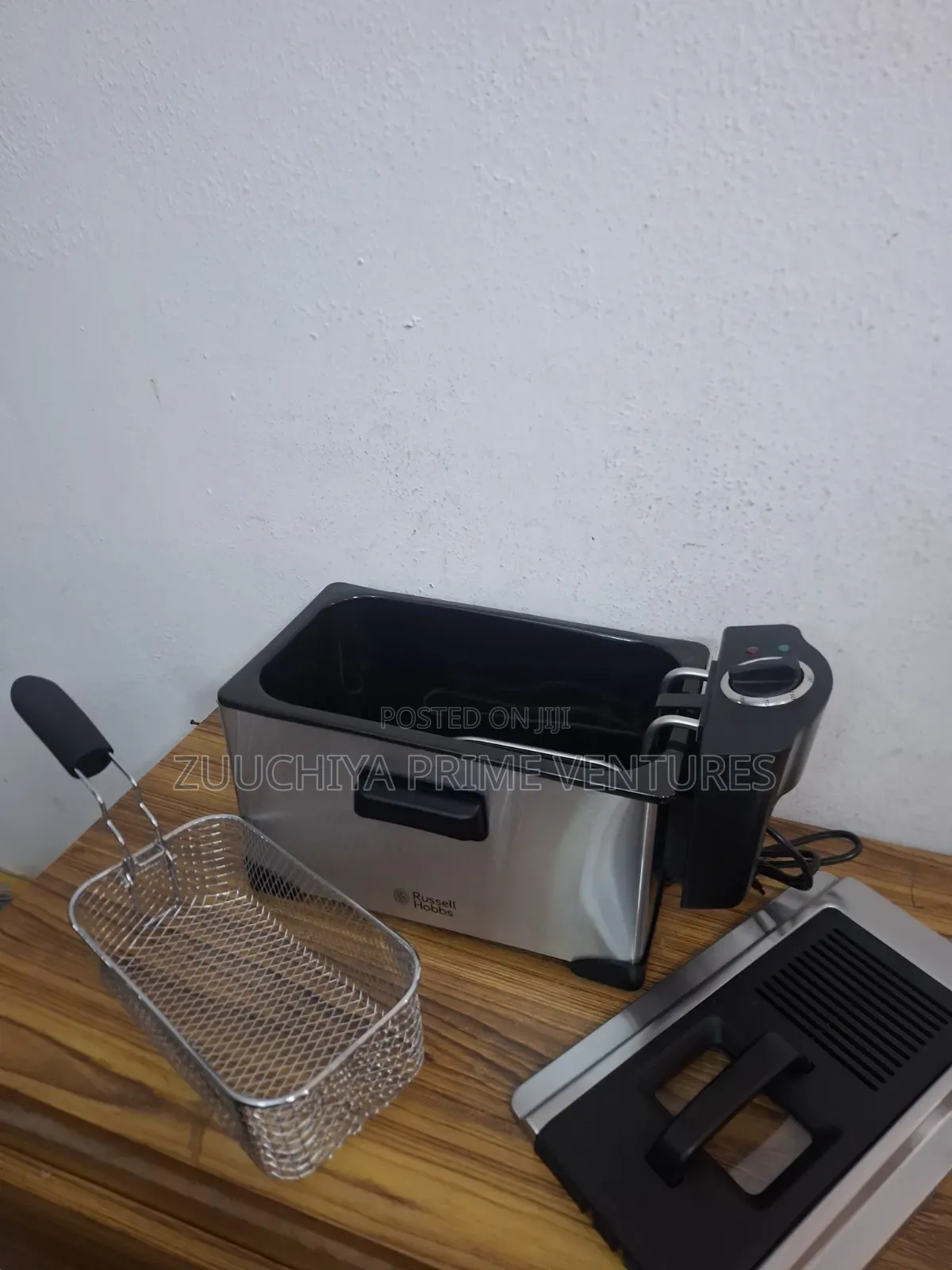 Russell Hobbs 3.2l Deep Fryer From Uk