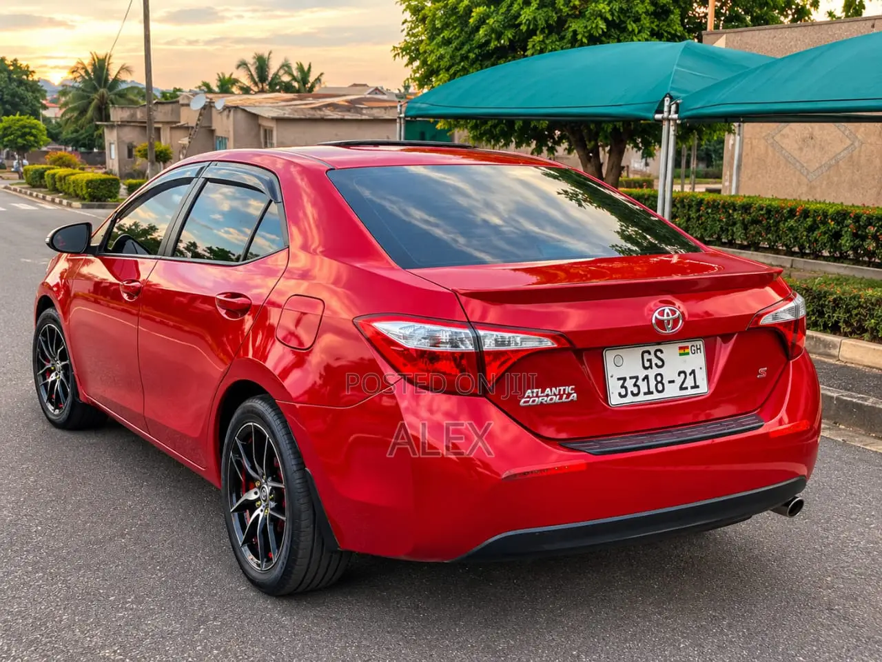 Toyota Corolla S 4dr Sedan (1.8L 4cyl CVT) 2016 Red