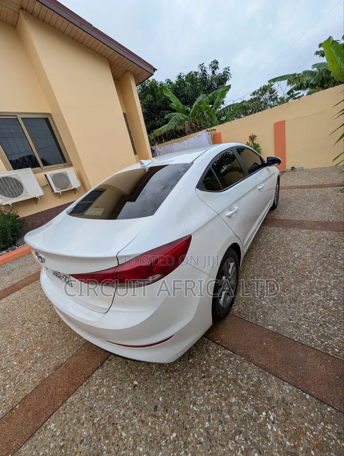 Hyundai Elantra SEL 2018 White