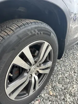 Honda Pilot Touring AWD 2018 Gray