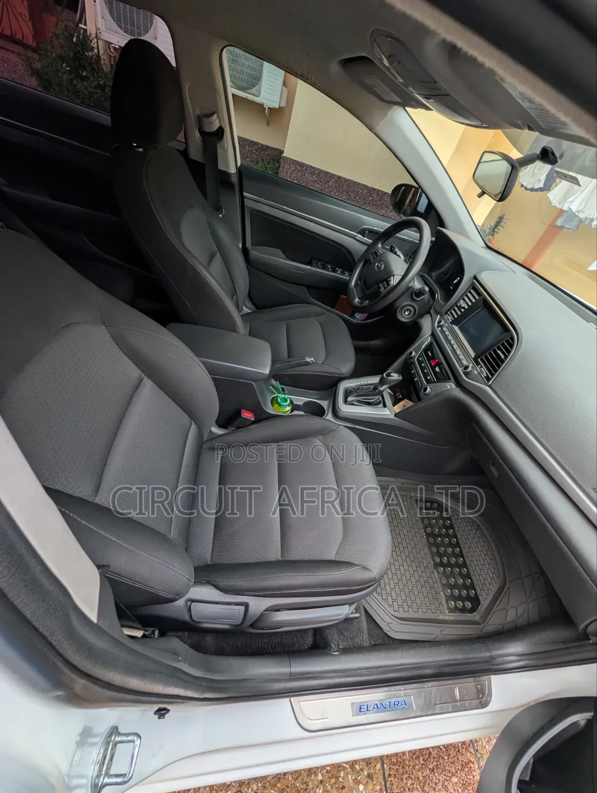 Hyundai Elantra SEL 2018 White