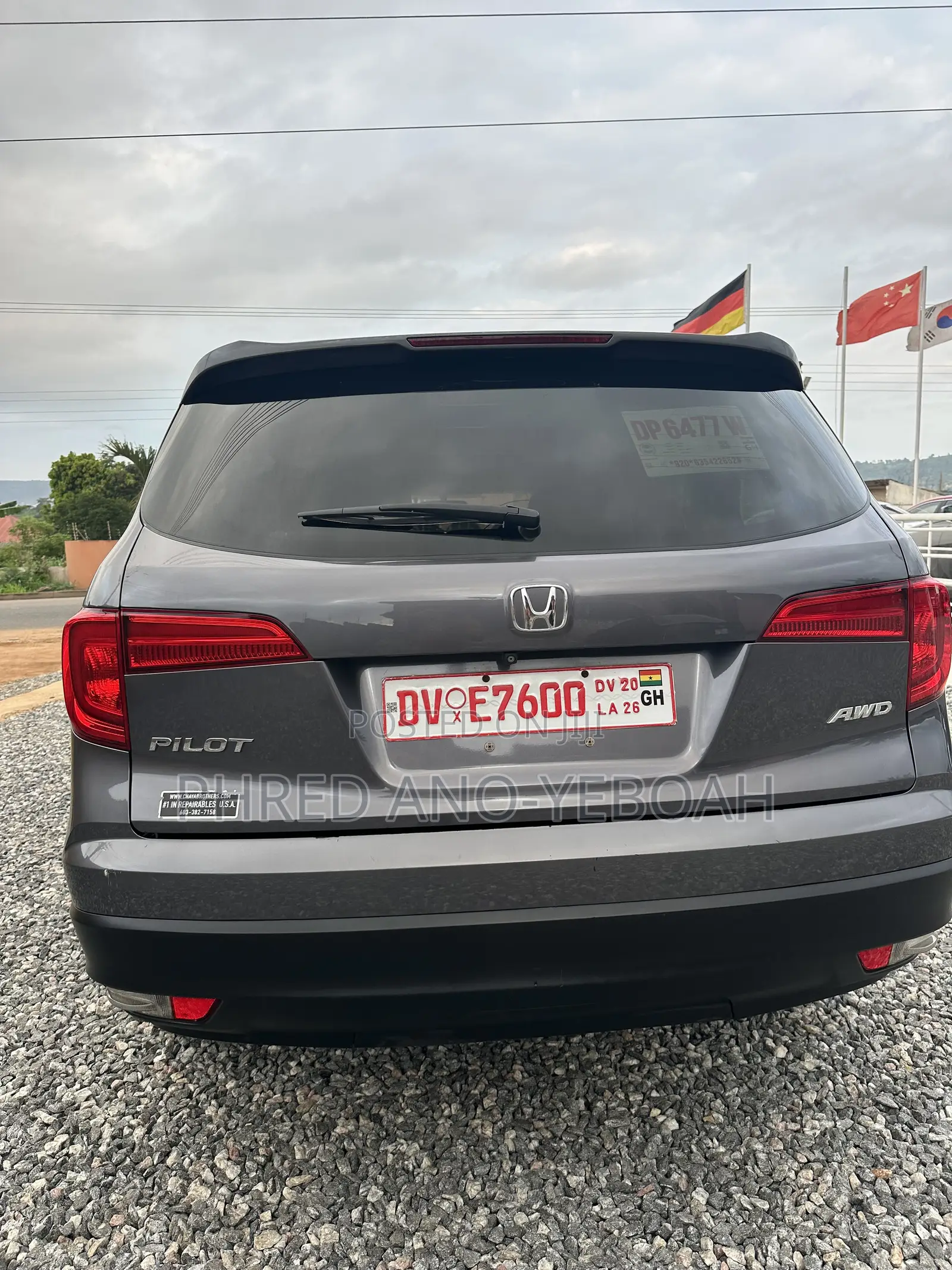 Honda Pilot Touring AWD 2018 Gray