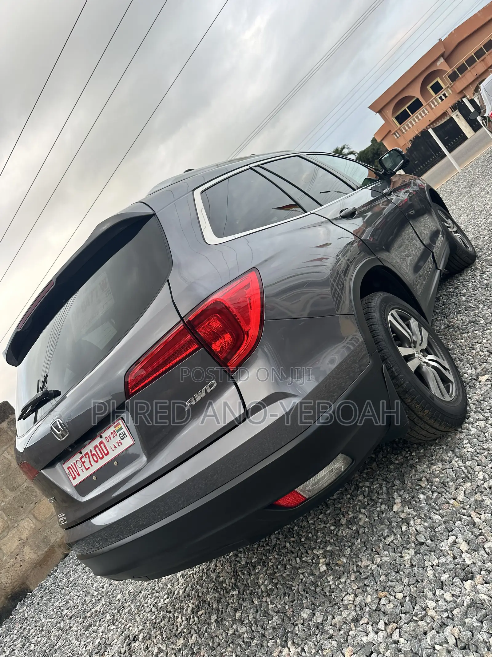 Honda Pilot Touring AWD 2018 Gray