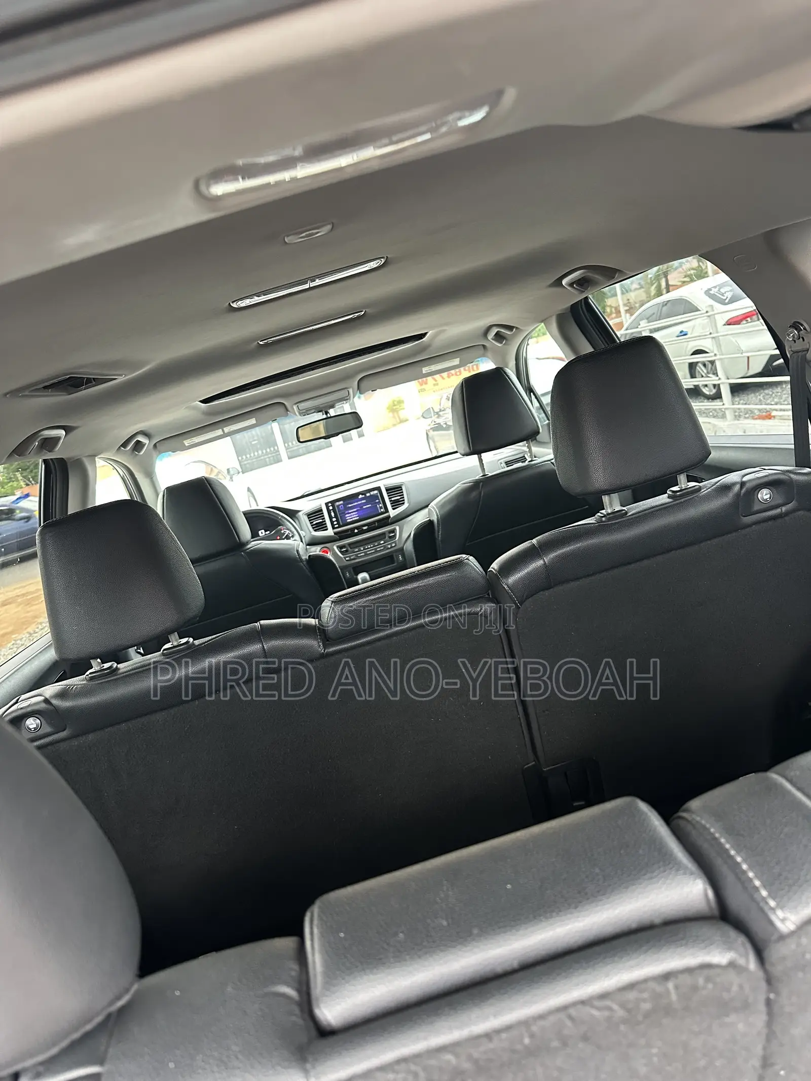 Honda Pilot Touring AWD 2018 Gray