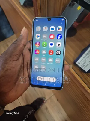 Samsung Galaxy A17 128 GB Blue