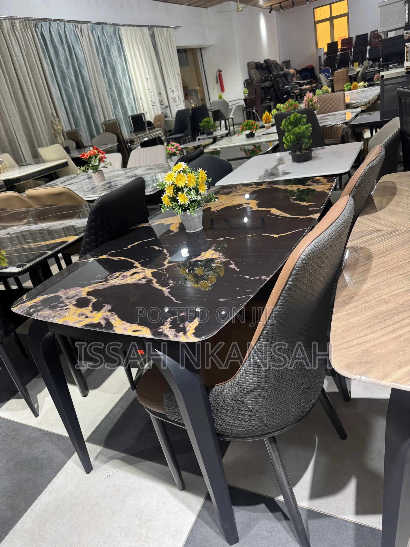 Black and Gold Marble Set