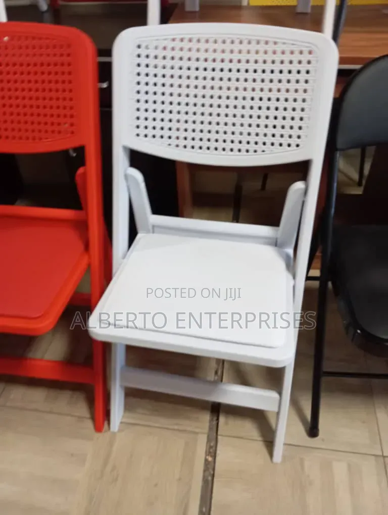 Fordable Chairs