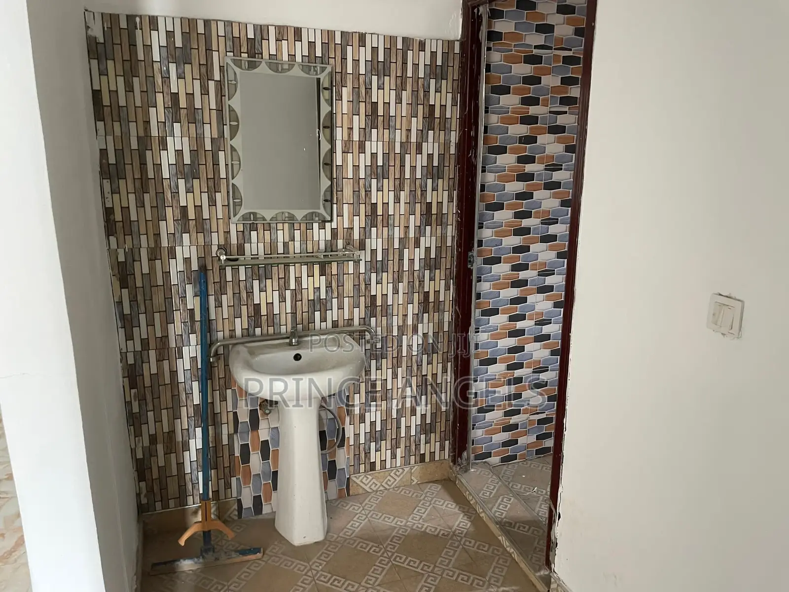 3bdrm House in Ga West Municipal for rent