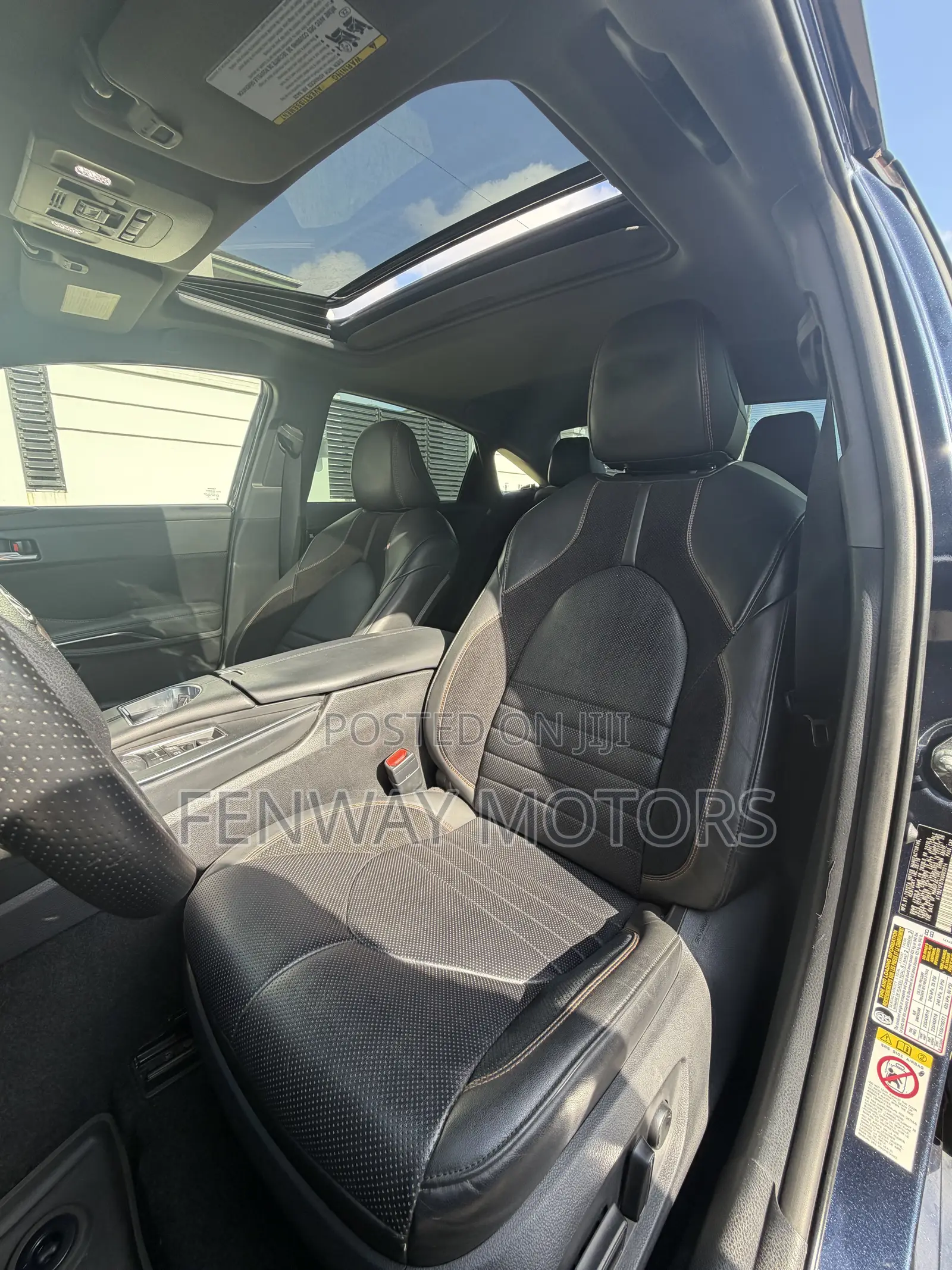 Toyota Avalon XSE FWD Sedan (3.5L V6 8A) 2019 Blue