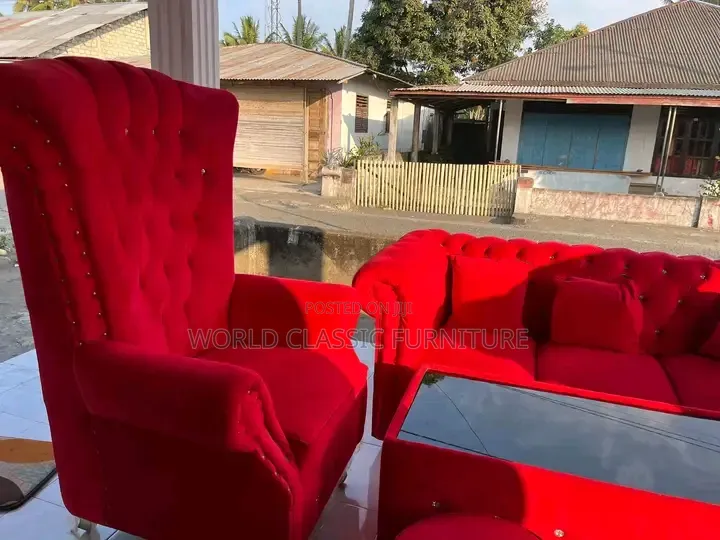 Luxury Red Velvet Sofa Set for Sale
