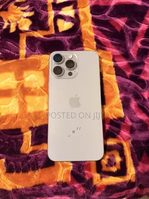 Apple iPhone 15 Pro Max 512 GB Gold