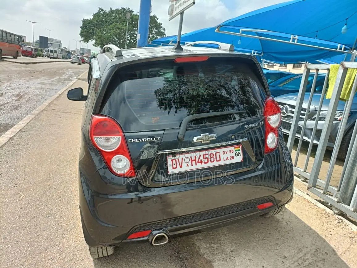 Chevrolet Spark 2LT 4dr Hatchback (1.2L 4cyl 5M) 2015 Black