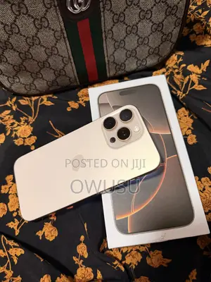 Apple iPhone 16 Pro Max 256 GB Gold