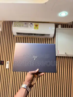 Laptop HP Envy 14 8GB AMD Ryzen 5 SSD 512GB
