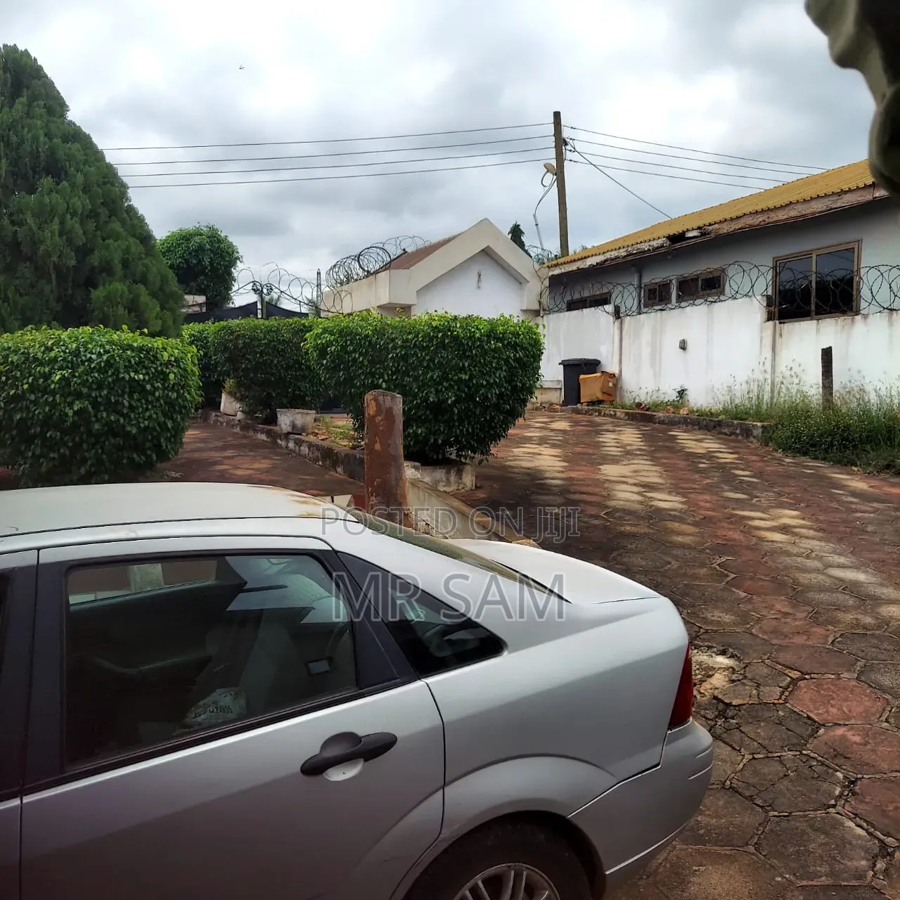 5bdrm House in Sam Properties, West Hills Mall Area for sale