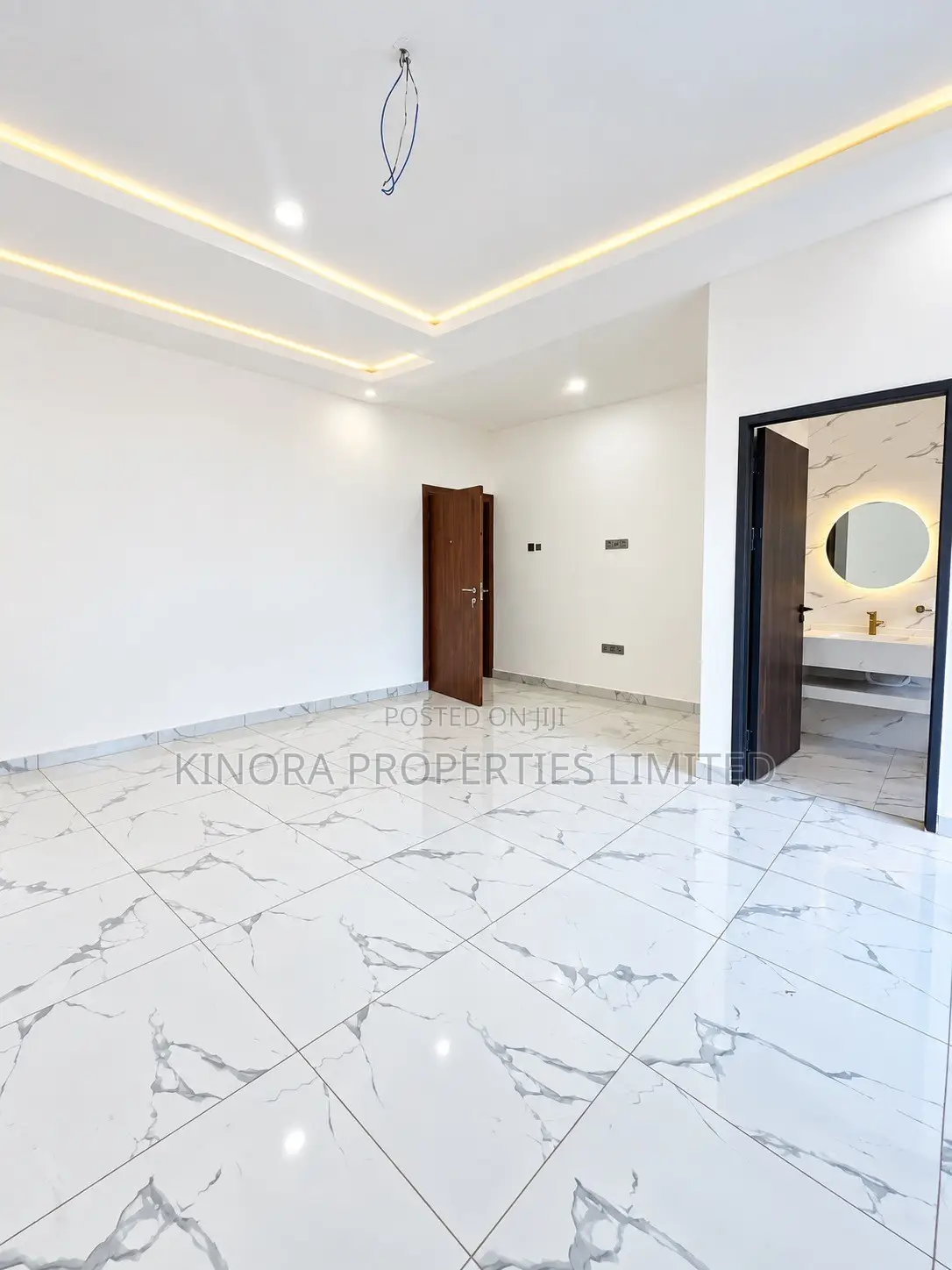 4bdrm Duplex in Abokobi for sale