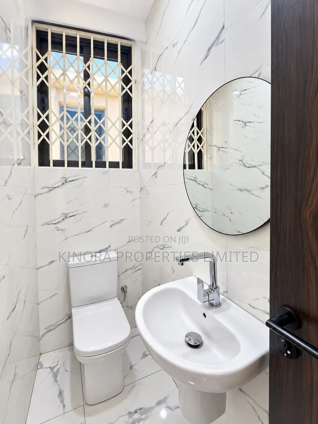 4bdrm Duplex in Abokobi for sale