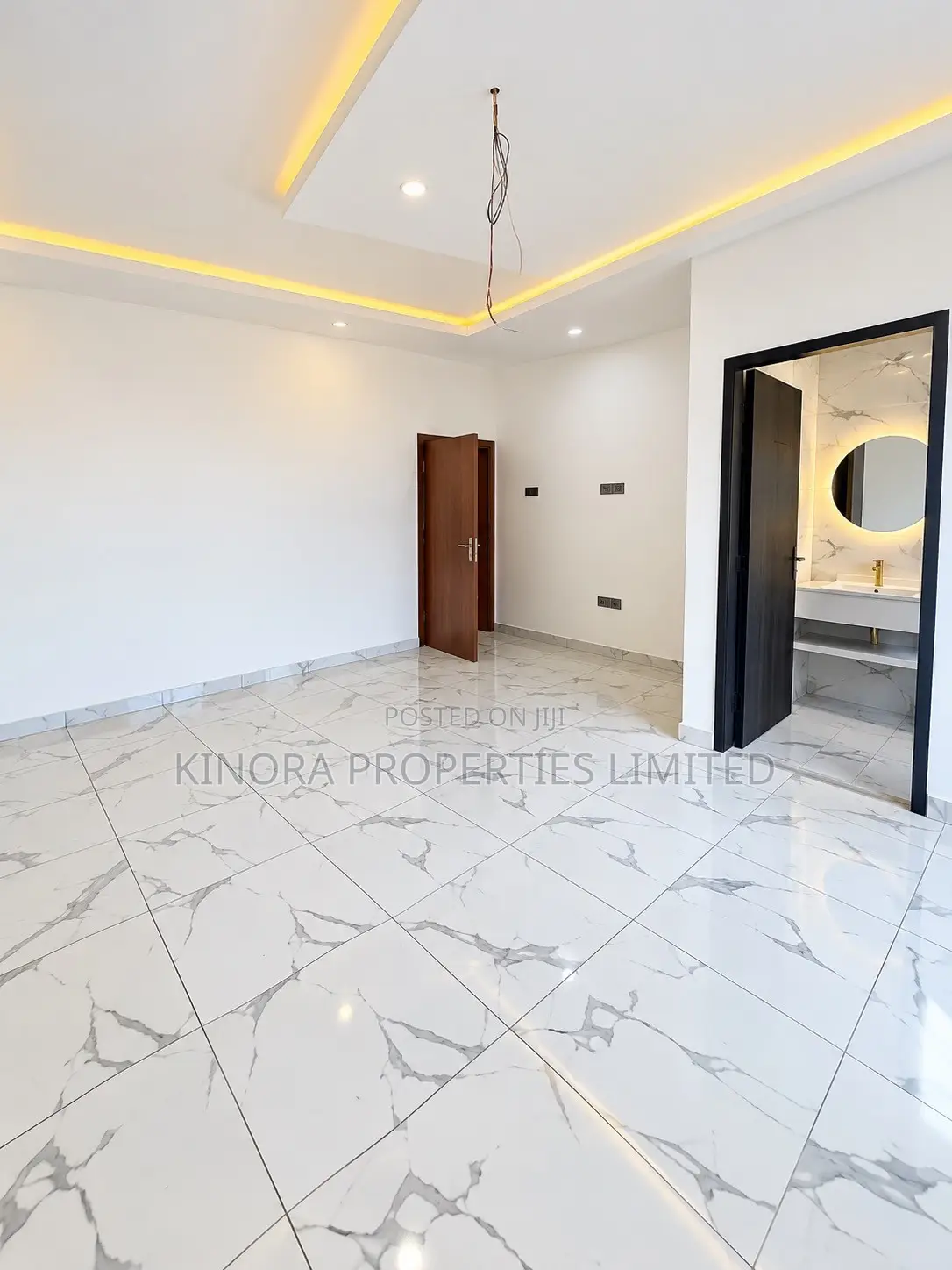 4bdrm Duplex in Abokobi for sale