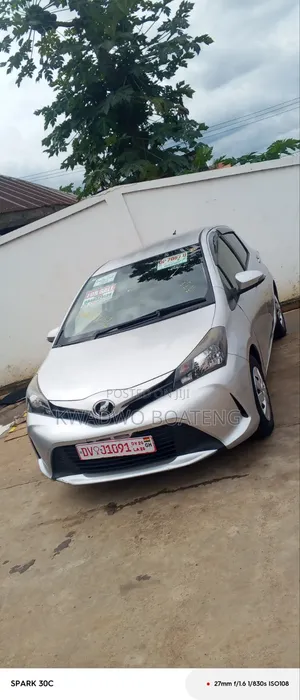 Toyota Vitz 1.3 AWD 3dr 2016 Silver