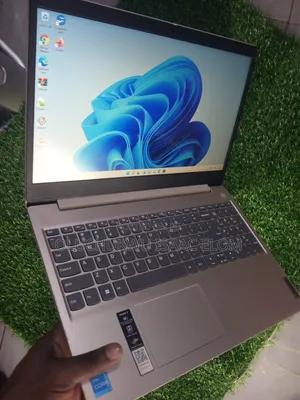 Laptop Lenovo Ideapad 3 8GB Intel Core i3 SSD 256GB