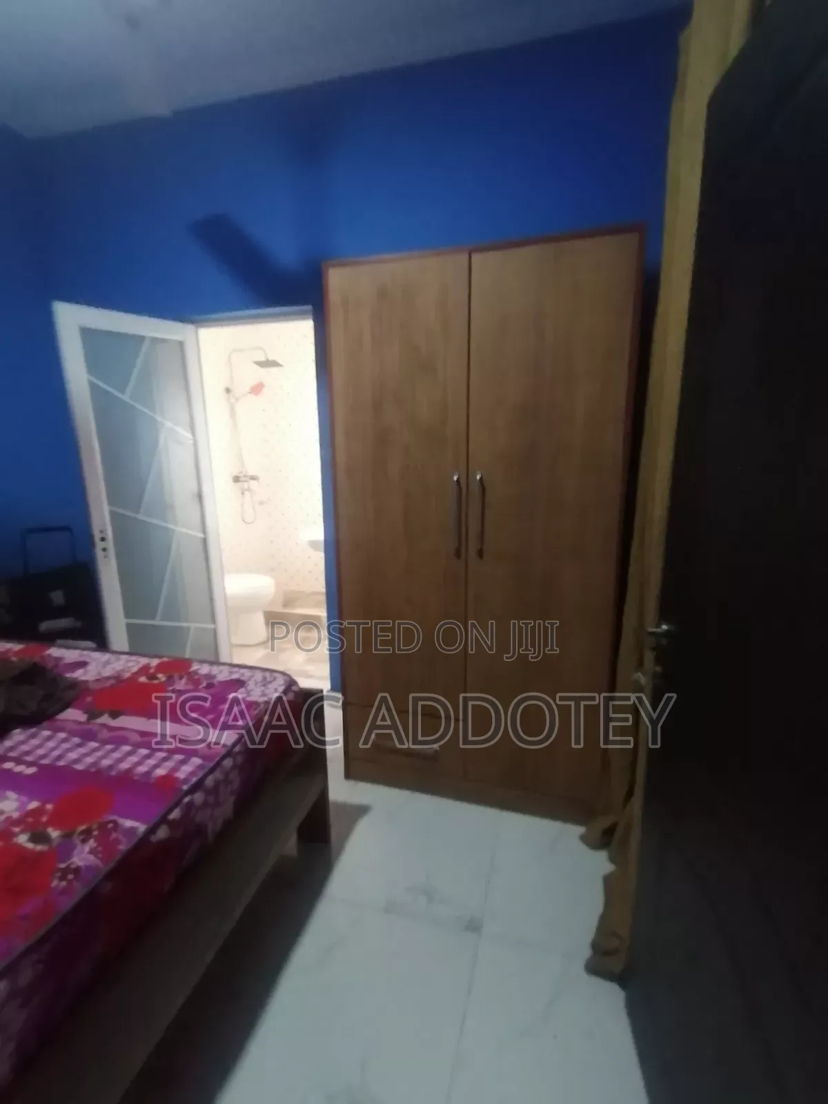 3bdrm House in Three 3 Bedrm Self, Baatsona Total for rent