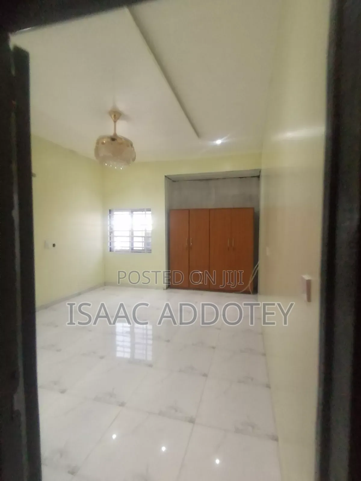 3bdrm House in Three 3 Bedrm Self, Baatsona Total for rent