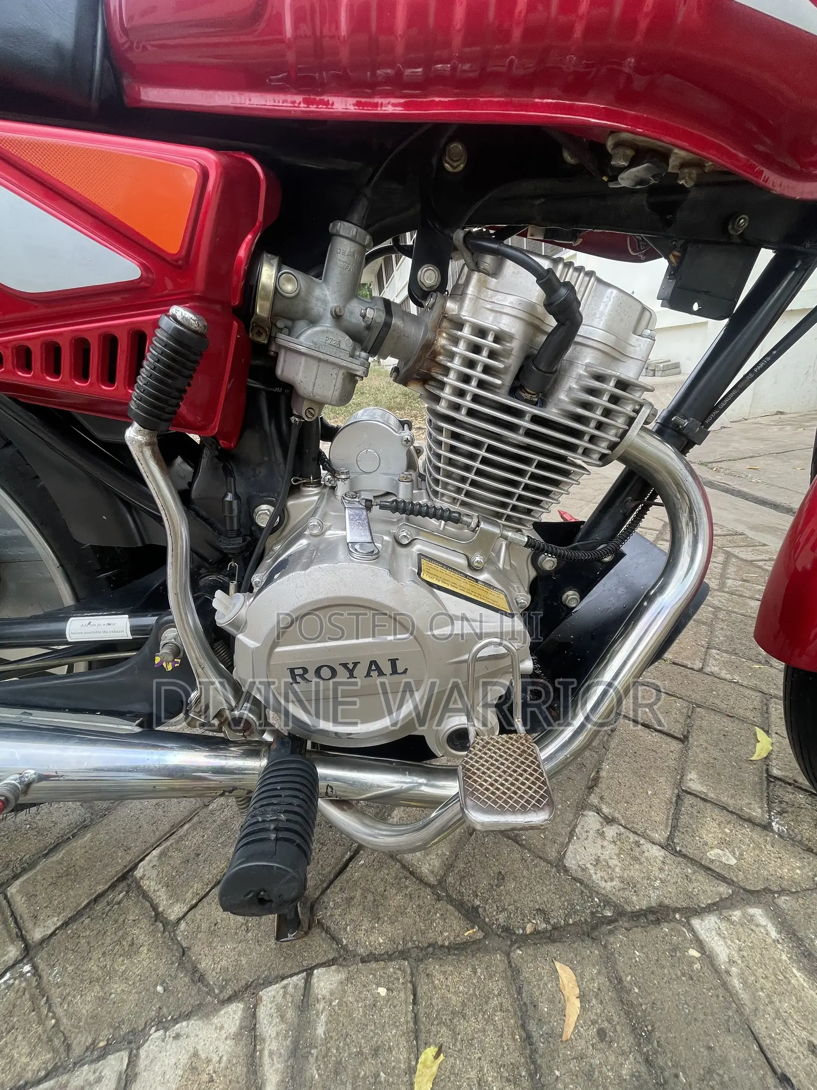 Royal RY125 2026 Red