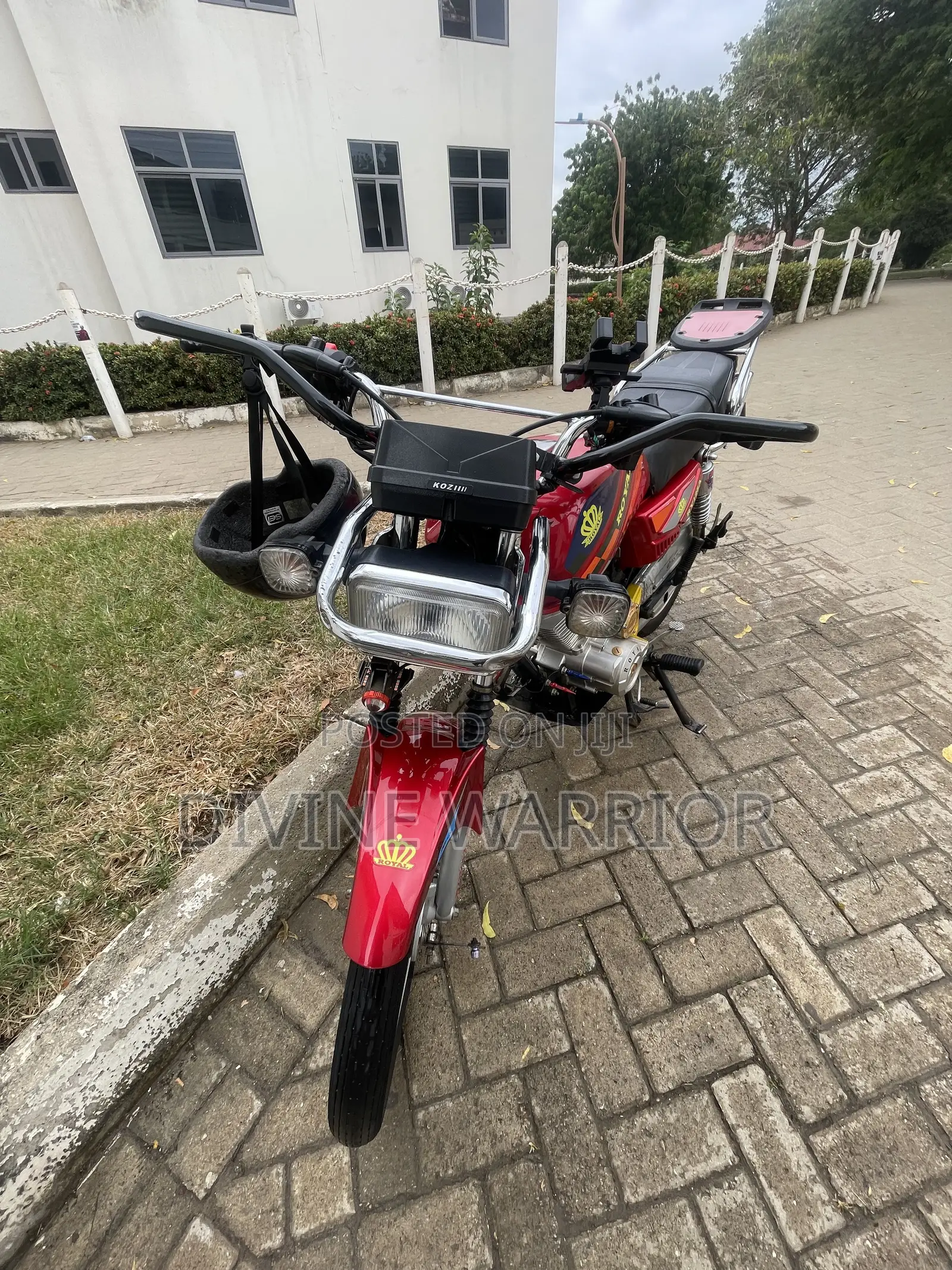 Royal RY125 2026 Red
