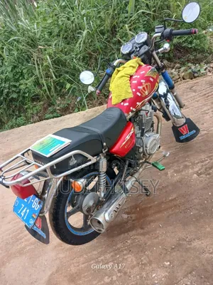 Haojue HJ125-8K 2021 Red