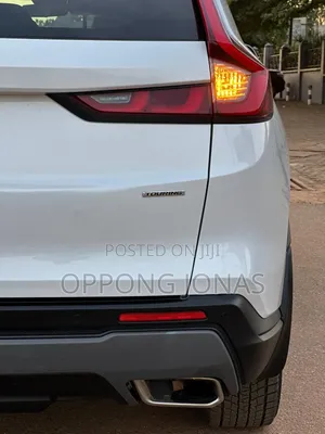 Honda CR-V Hybrid 2024 White