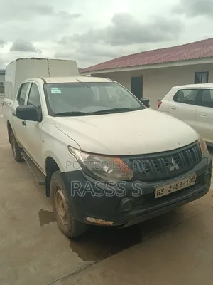 Mitsubishi L200 2019 White