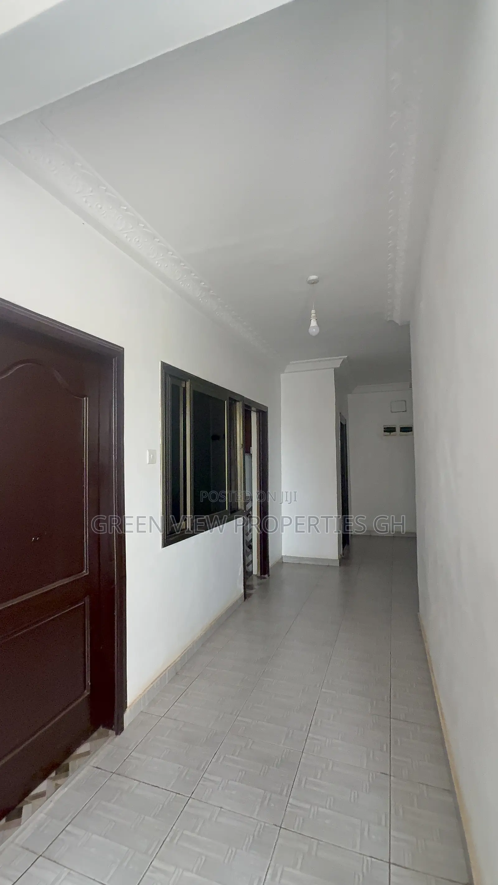 1bdrm Apartment in West Hills Mall Area for rent