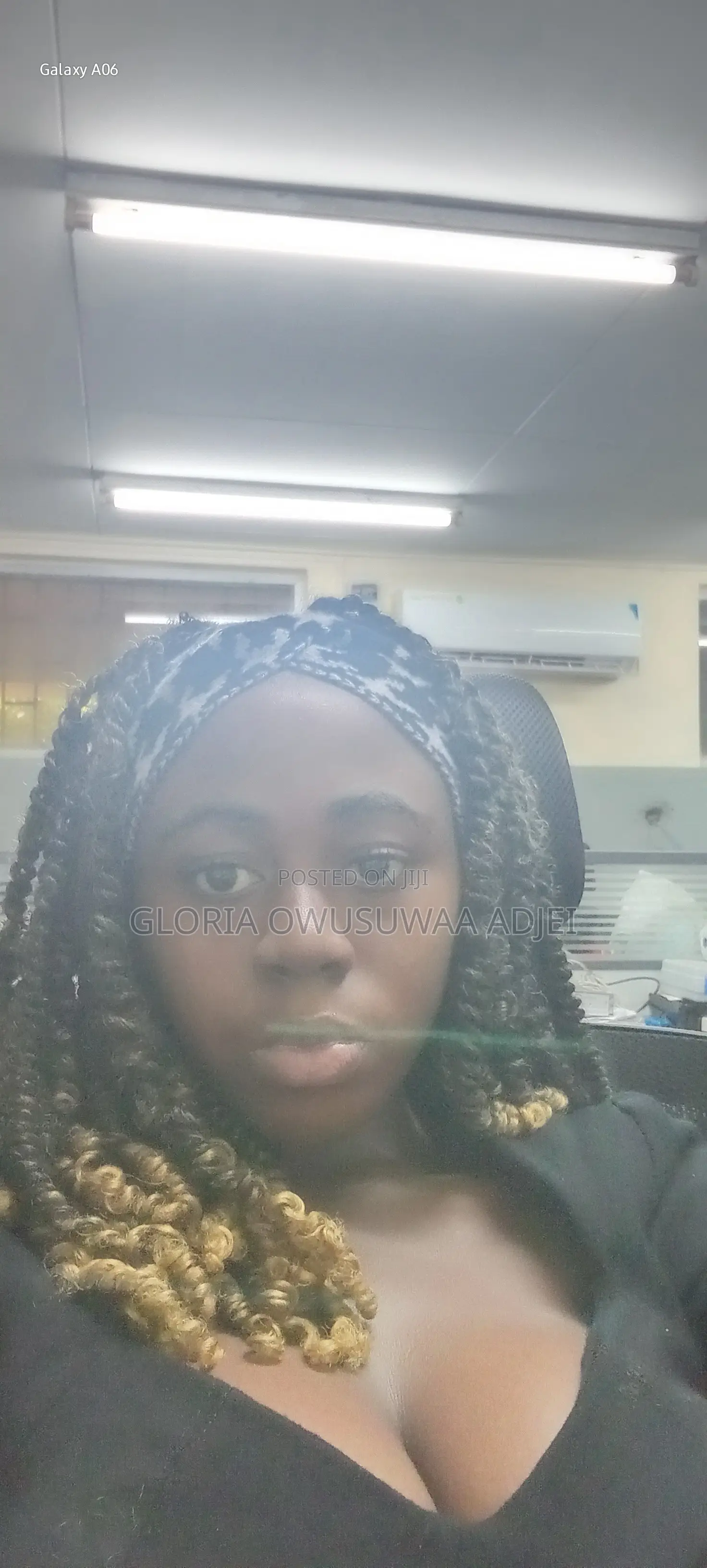 Female Sales Shop Attendant