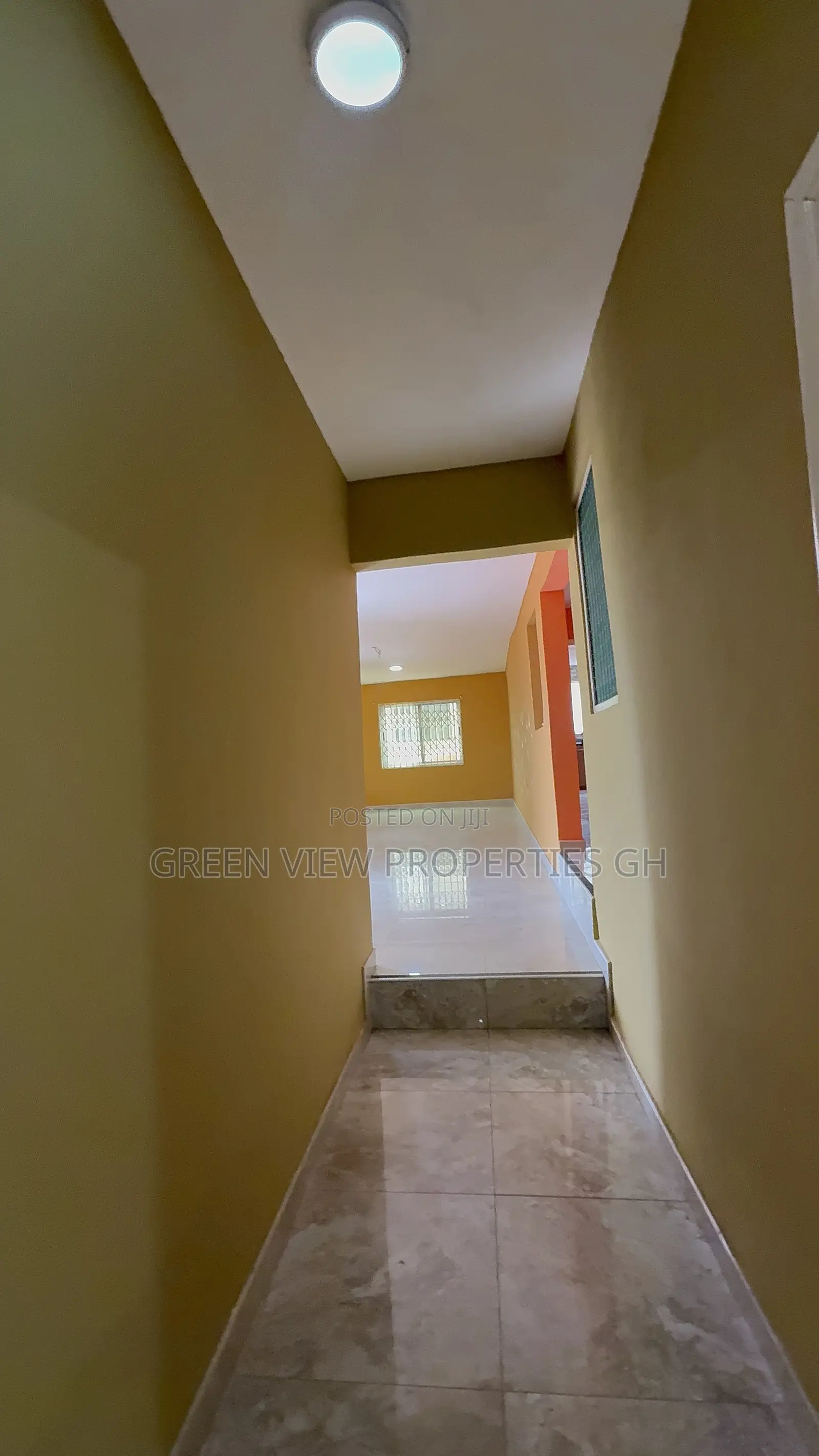 3bdrm Apartment in West Hills Mall Area for rent