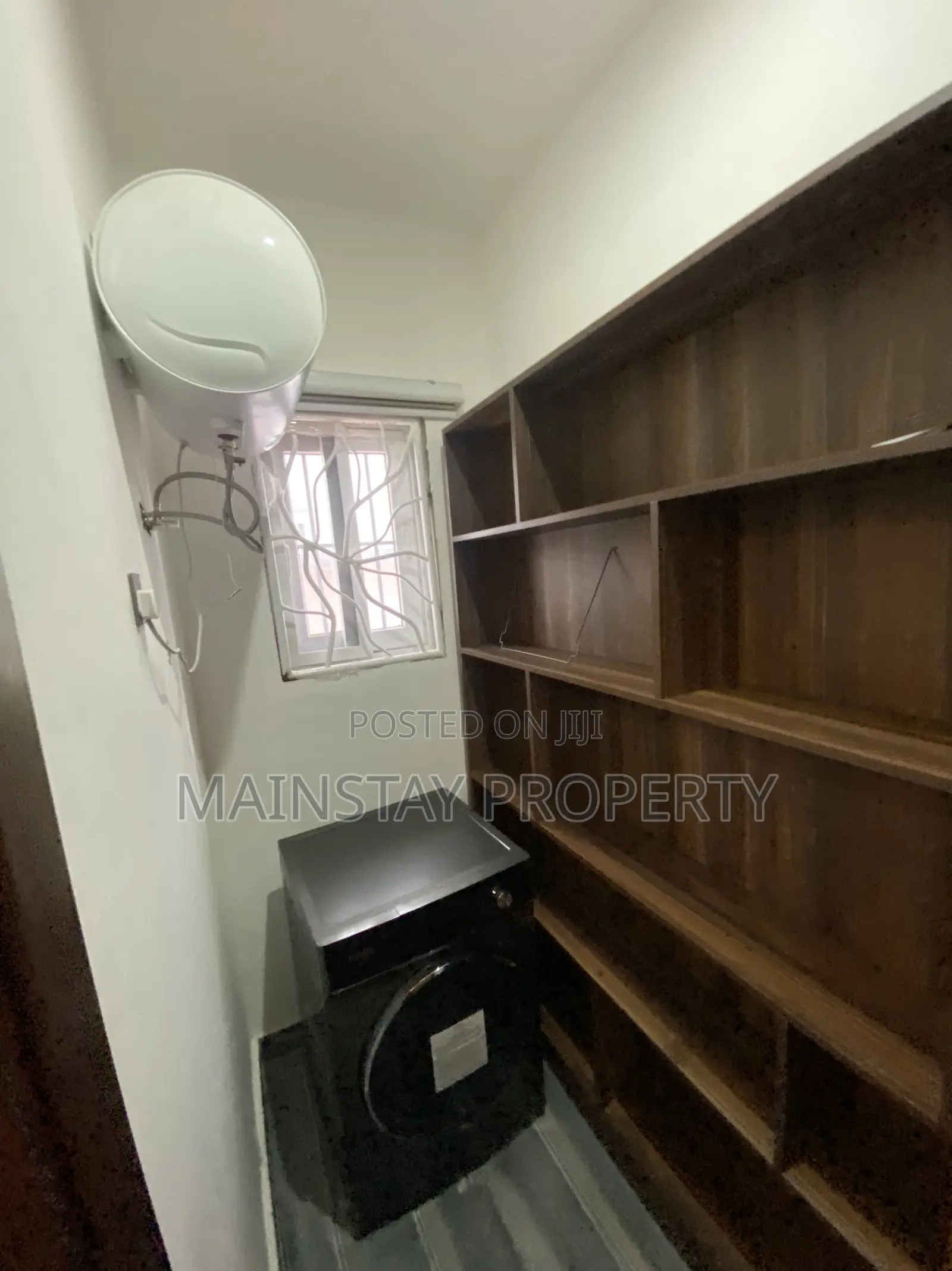 Furnished 5bdrm House in Mainstay Estates, East Legon for rent