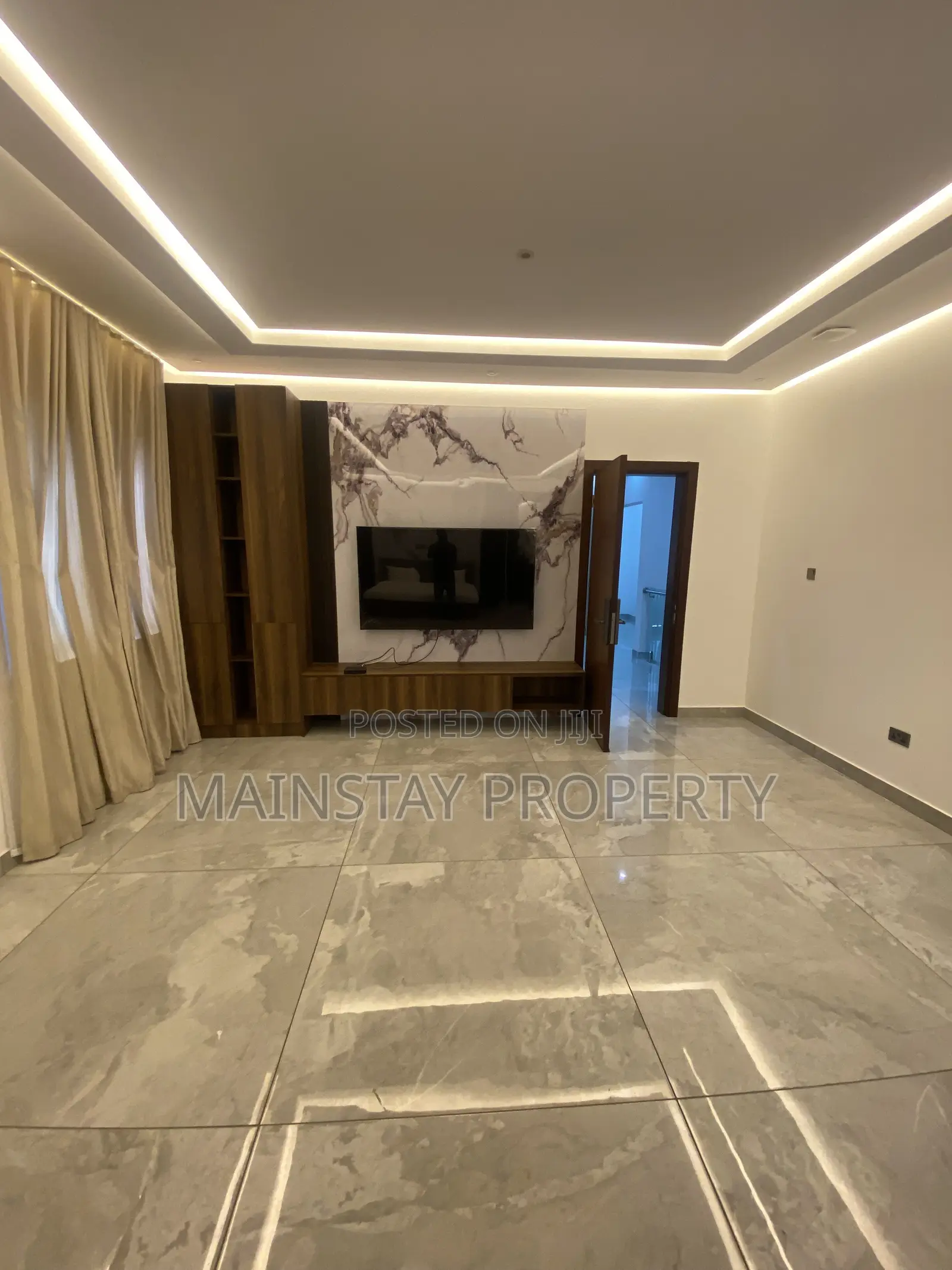 Furnished 5bdrm House in Mainstay Estates, East Legon for rent