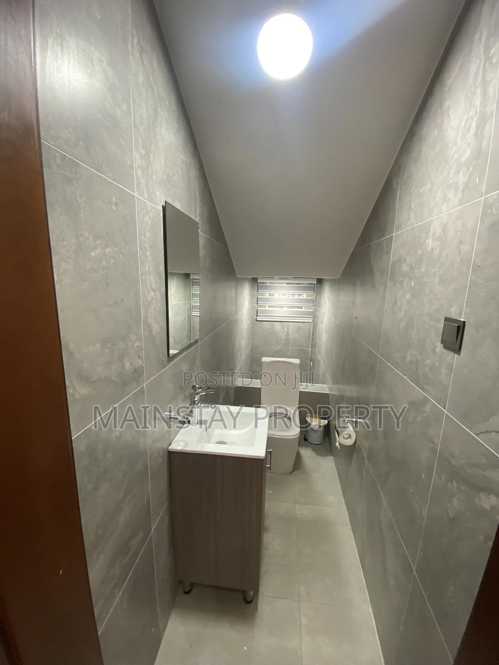 Furnished 5bdrm House in Mainstay Estates, East Legon for rent