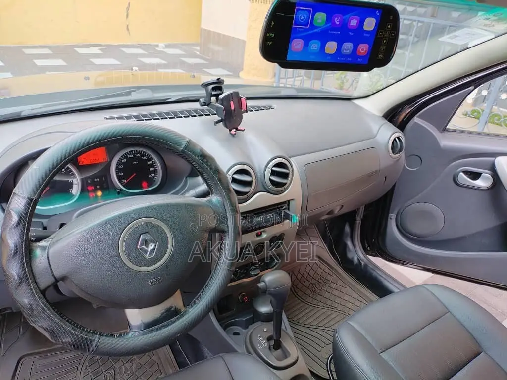 Renault Duster 2013 Black