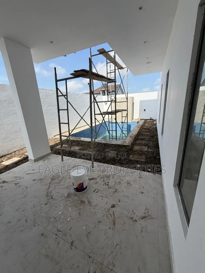 3bdrm House in Boundary Road Area for sale