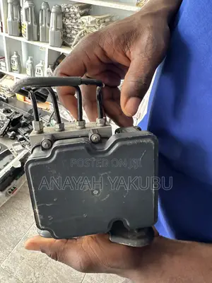 2017-21 Honda CRV ABS Module/Motor GO