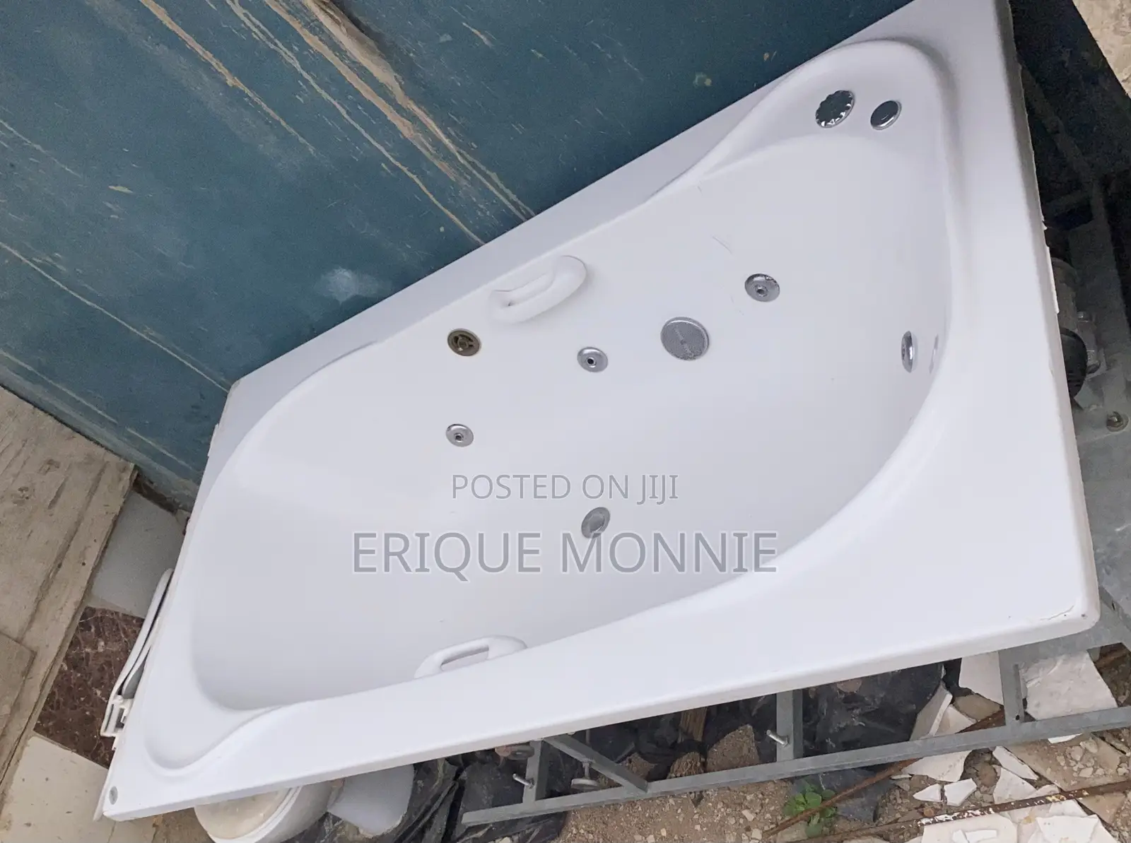 Jacuzzi for Sale