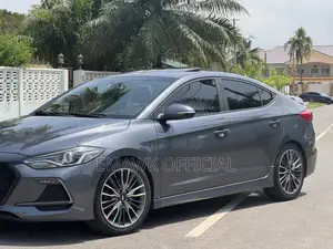 Hyundai Elantra 2018 Gray