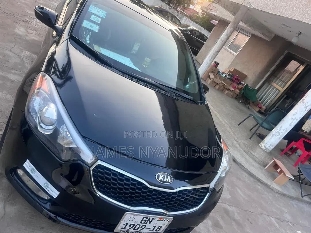 Kia Forte SX Hatchback 2015 Black