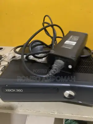 Microsoft Xbox 360 320gb 15 Games Pre Installed
