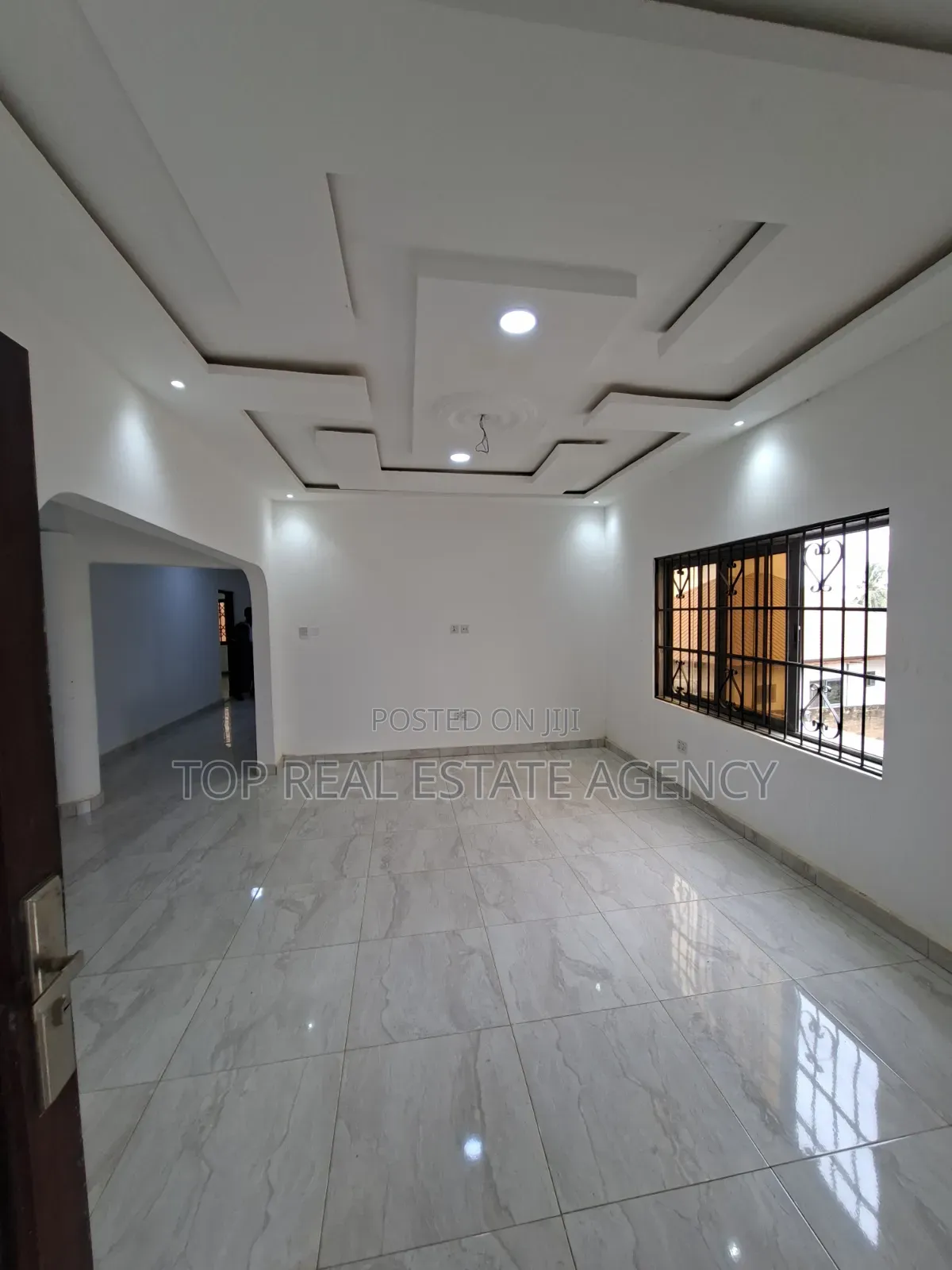 3bdrm Apartment in Sapeiman Macedonia, Amasaman for rent
