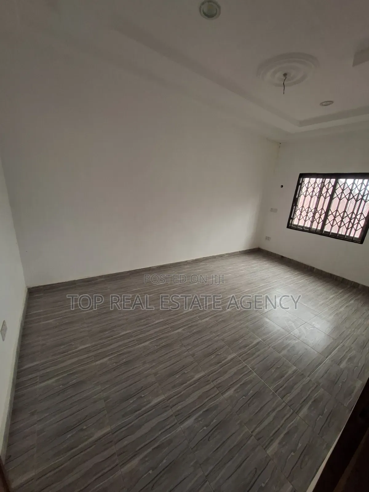 3bdrm Apartment in Sapeiman Macedonia, Amasaman for rent