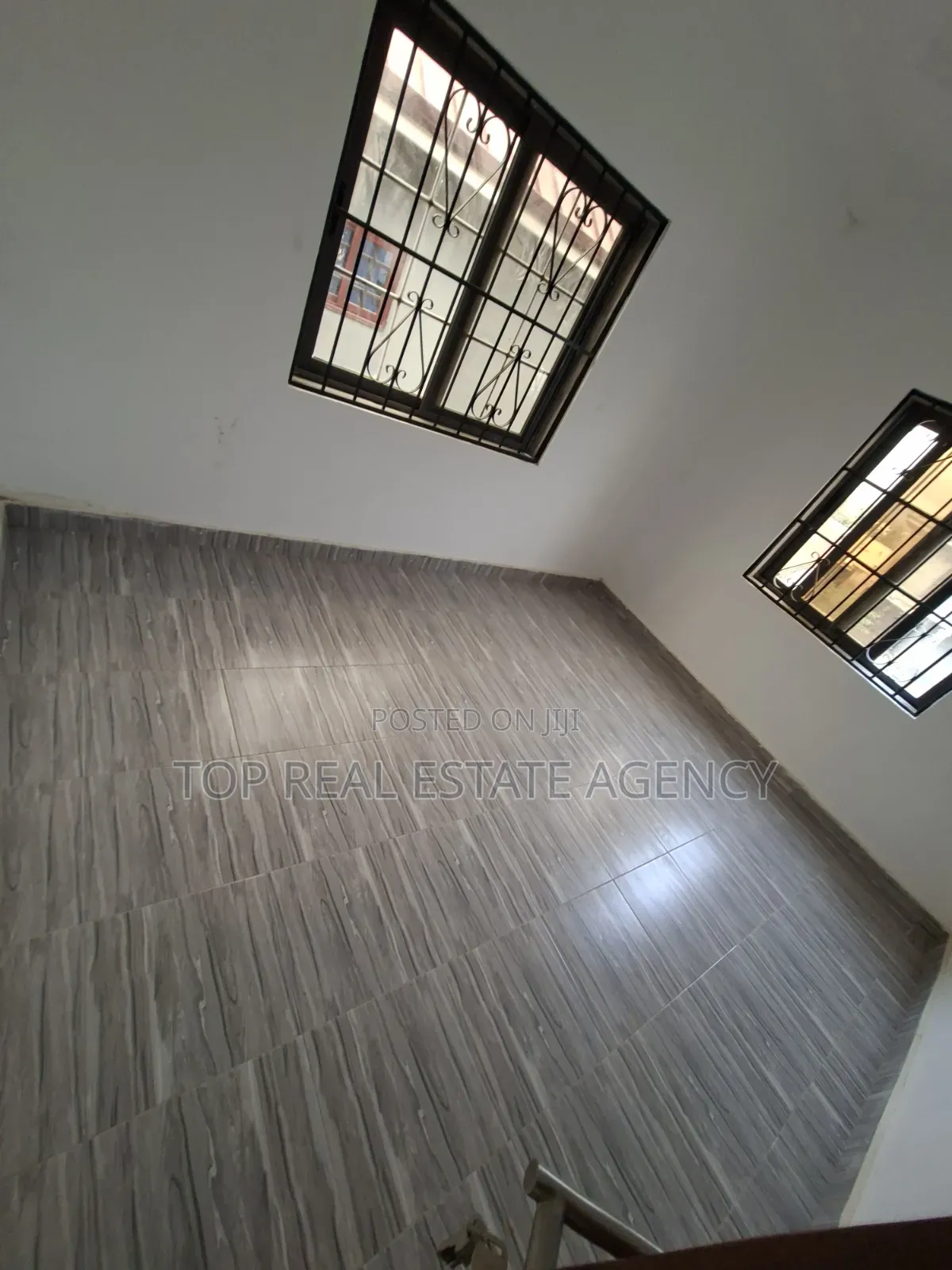 3bdrm Apartment in Sapeiman Macedonia, Amasaman for rent
