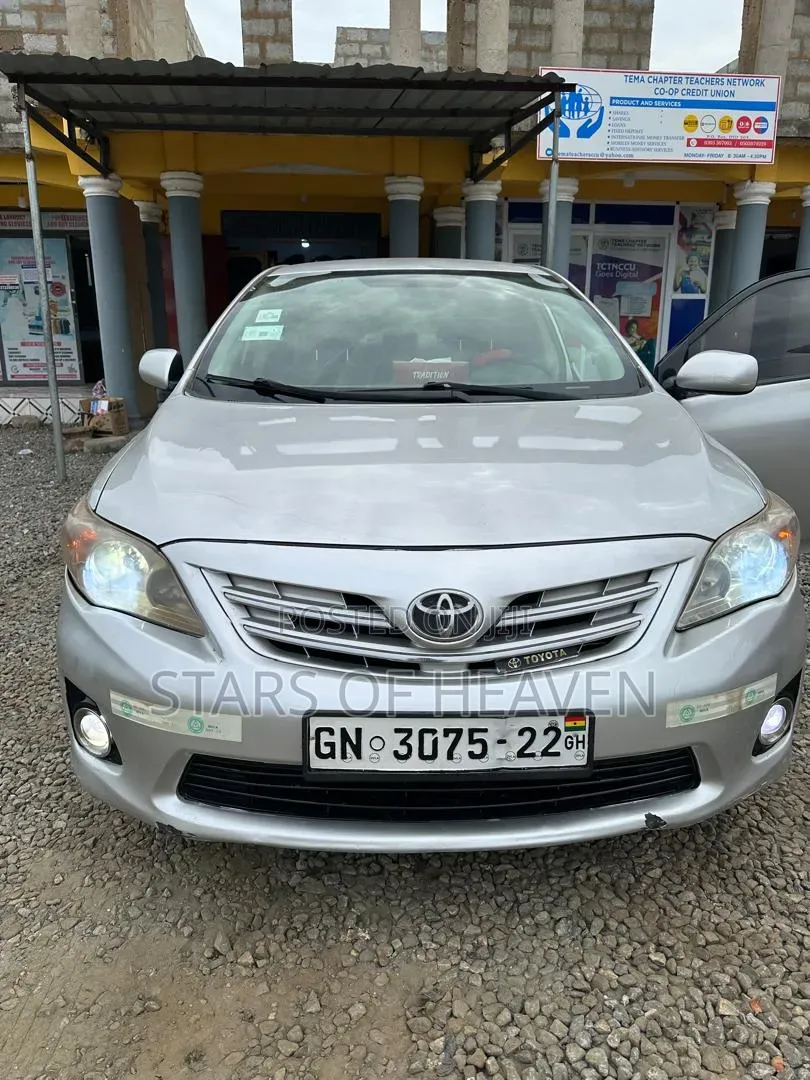 Toyota Corolla 2013 Silver
