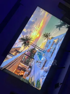 AKAI 65” Smart TV